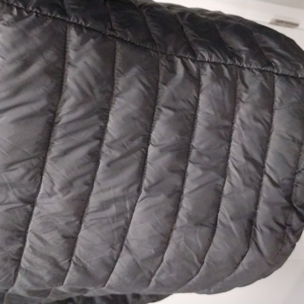 Amazon Essentials Gray Puffer Jacket. Nwot. Medium - image 8